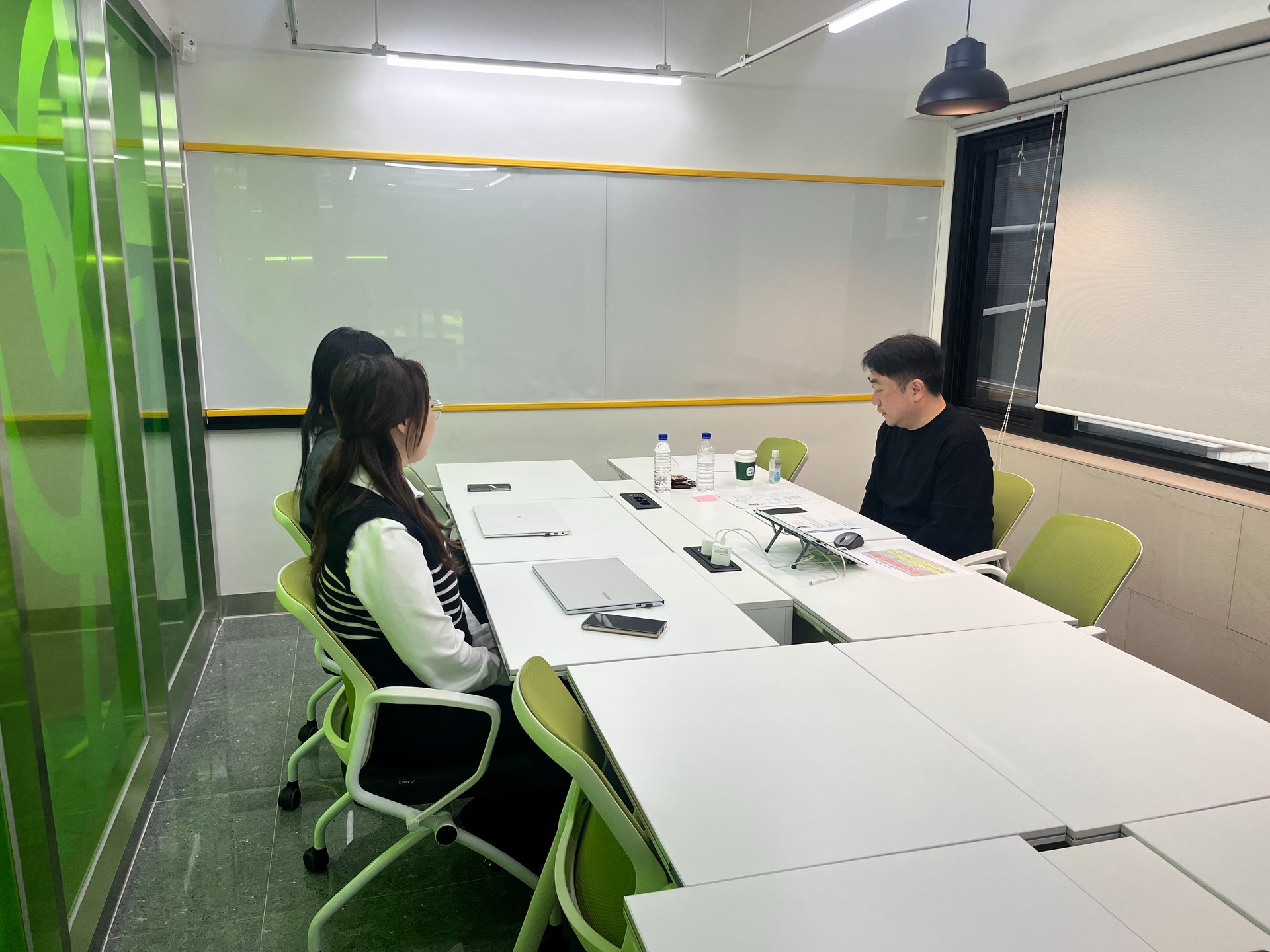 Career consulting with an education specialist